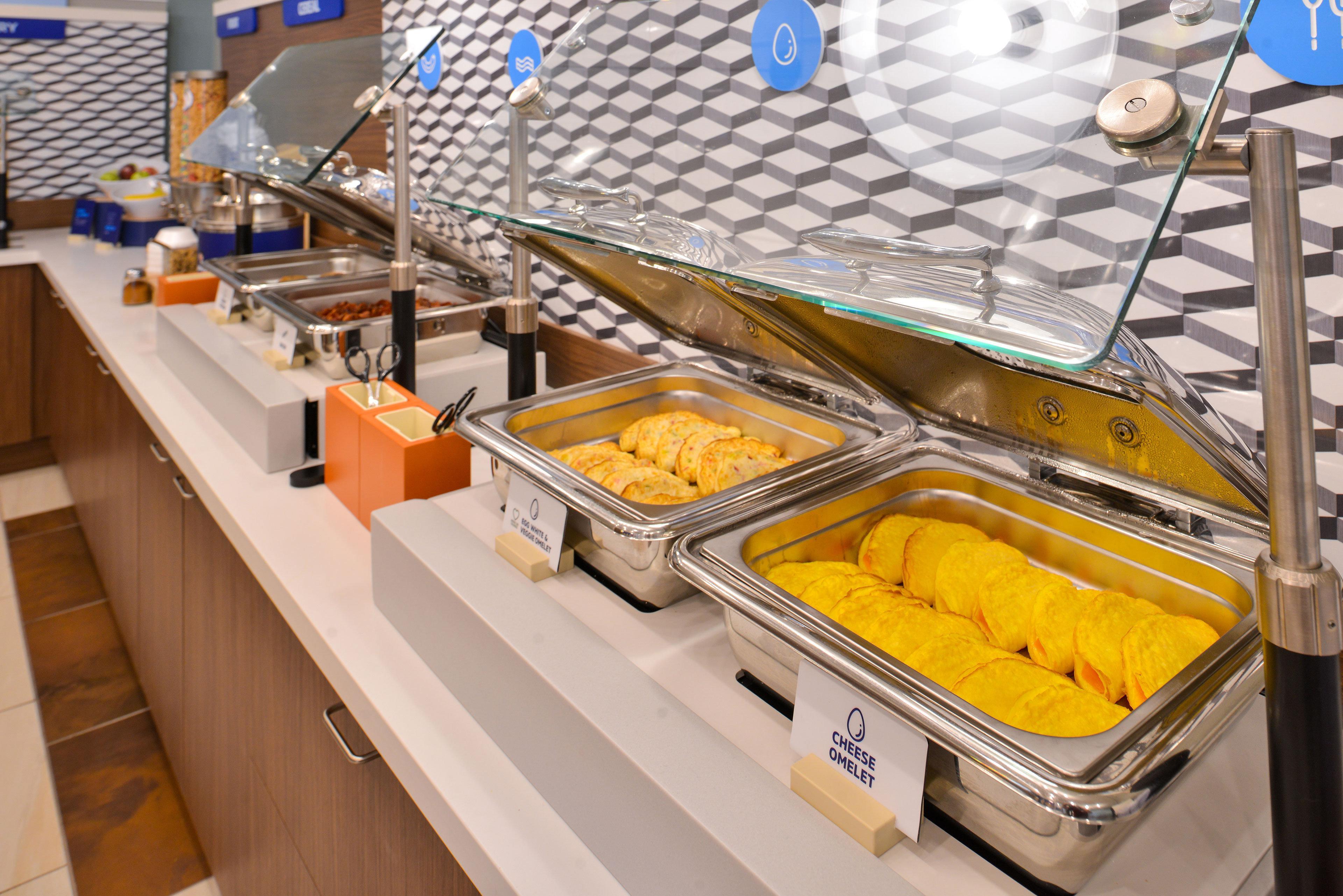 Holiday Inn Express & Suites - Williston By Ihg Bagian luar foto