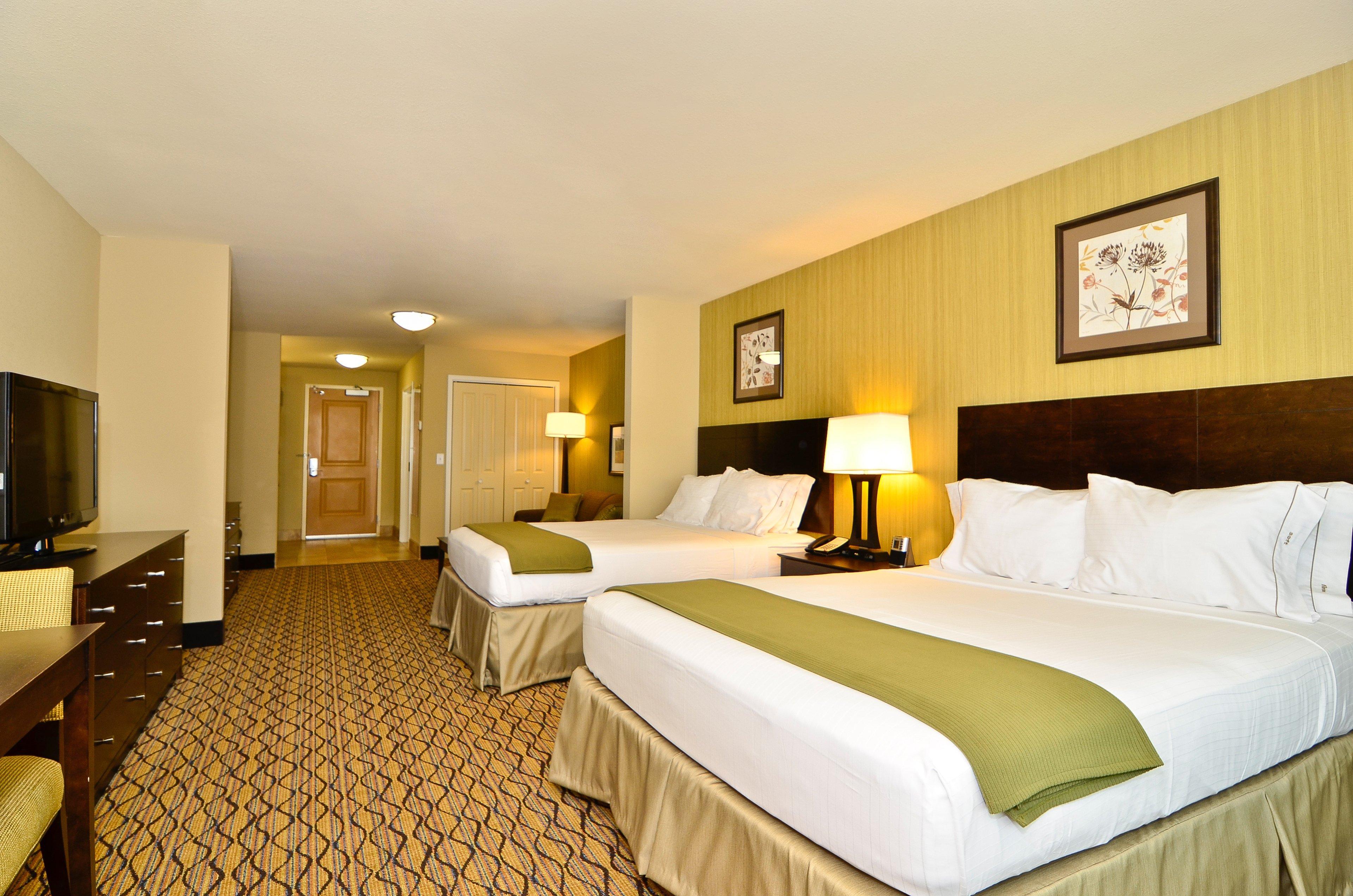 Holiday Inn Express & Suites - Williston By Ihg Bagian luar foto