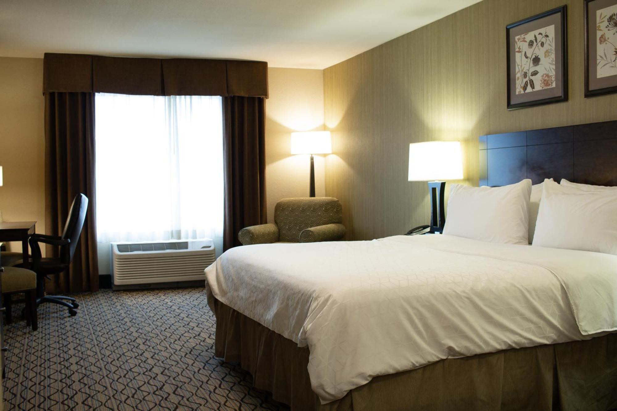 Holiday Inn Express & Suites - Williston By Ihg Bagian luar foto